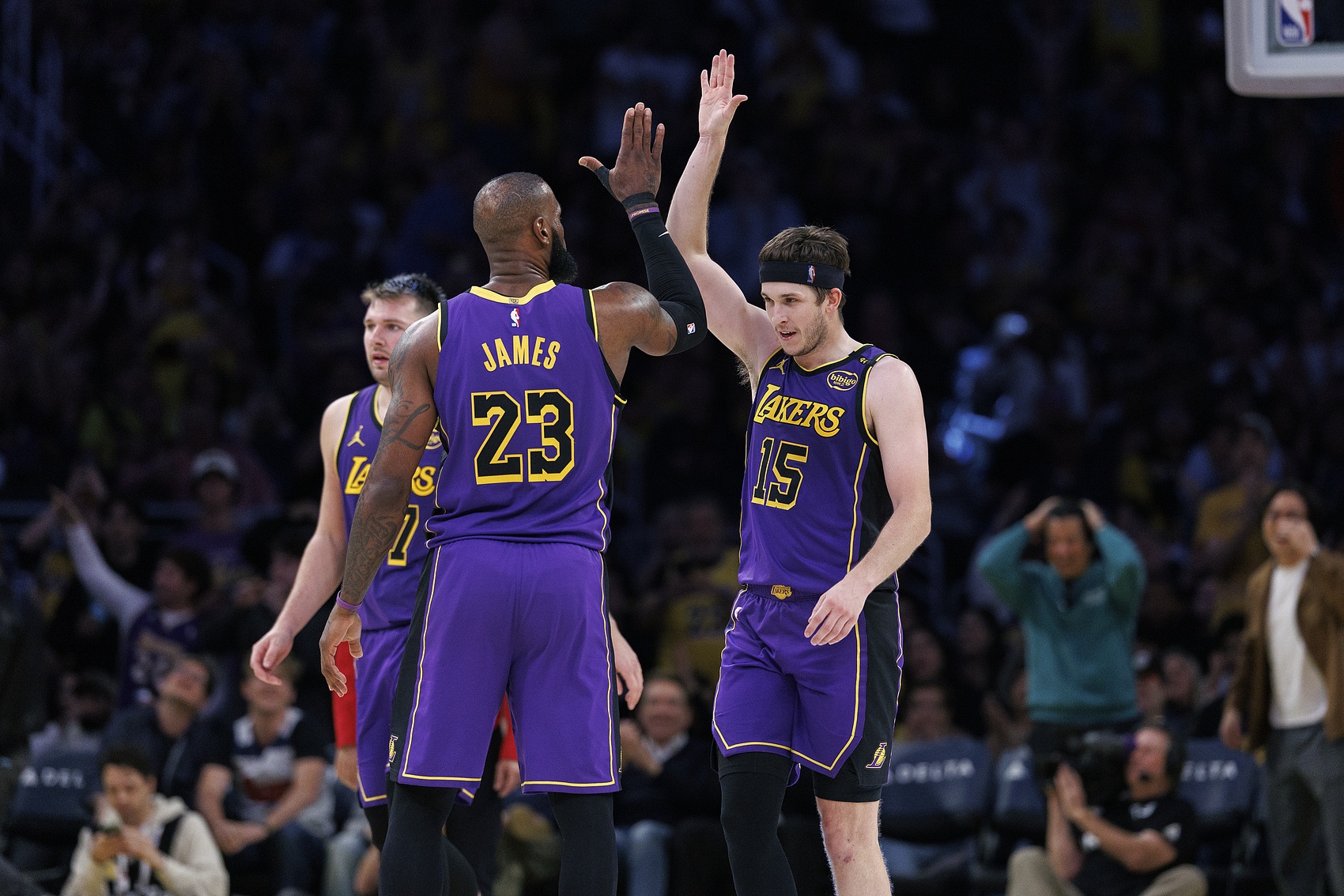 世界杯手机高清观看平台-里夫斯已经打出准巨星的身价 詹姆斯在湖人的时代恐怕将告一段落