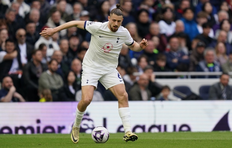 世界杯比赛在线观看入口-记者:经纪人向米兰推荐德勒古欣,总监塔雷希望得到乔·戈麦斯